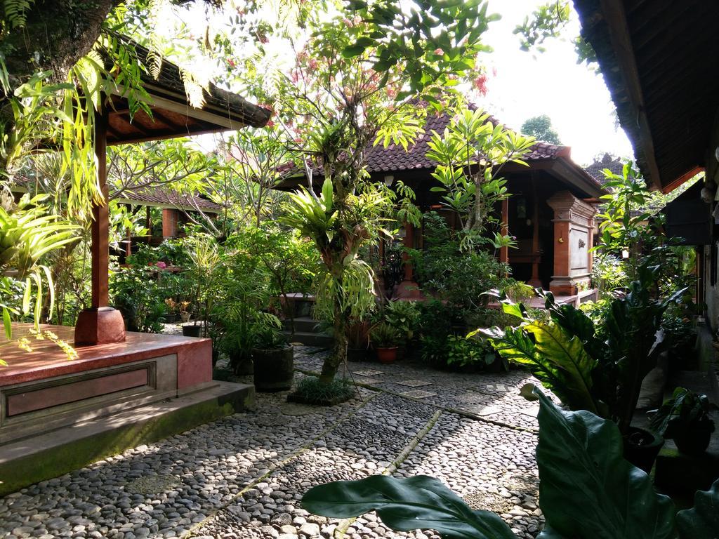 Tara House Lägenhet Ubud Exteriör bild