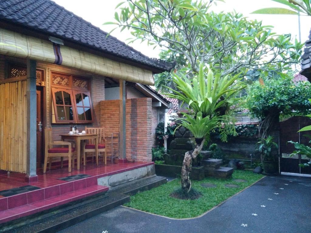 Tara House Lägenhet Ubud Exteriör bild